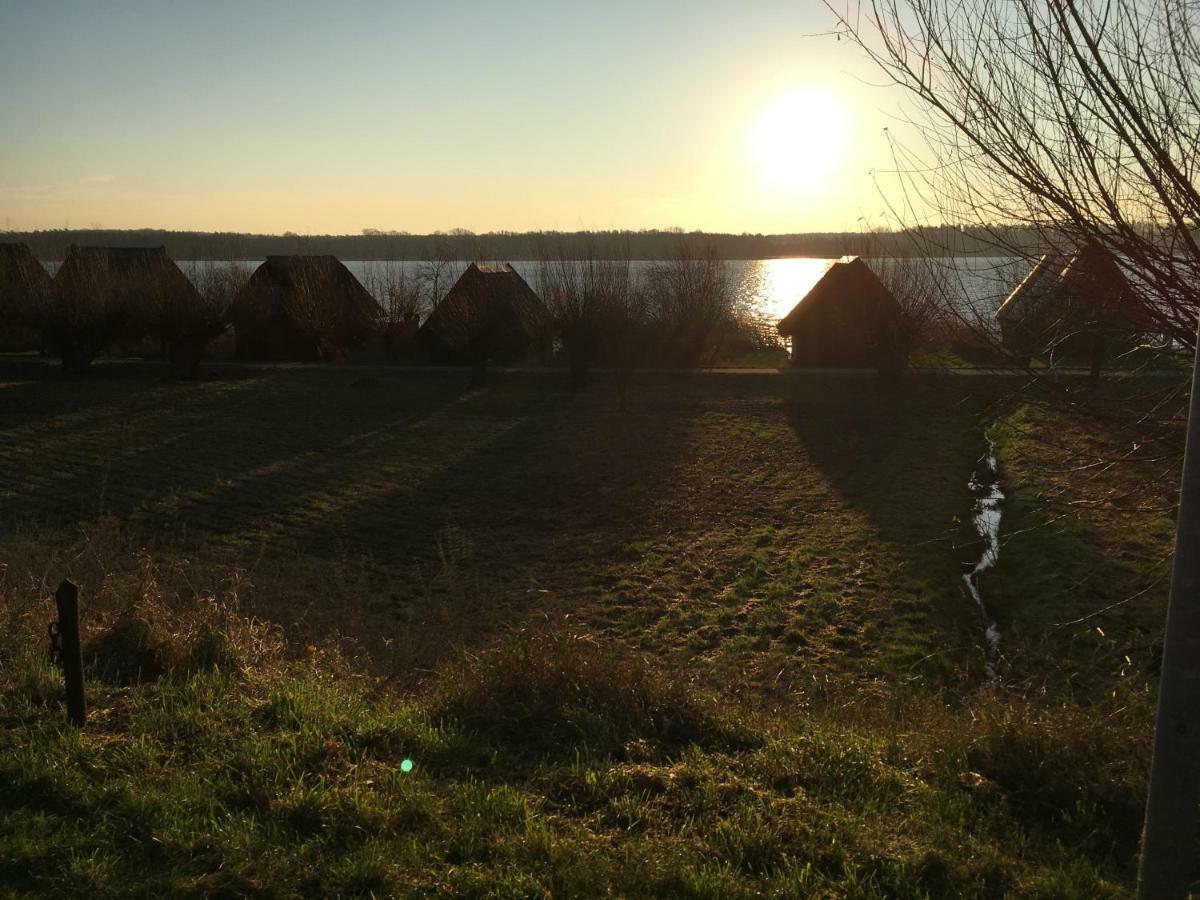 Ferienhaus Am Schweriner See Hohen Viecheln ภายนอก รูปภาพ